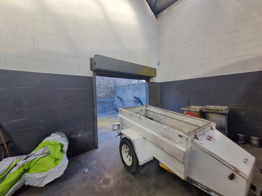 To Let commercial Property for Rent in Okavango Park Western Cape